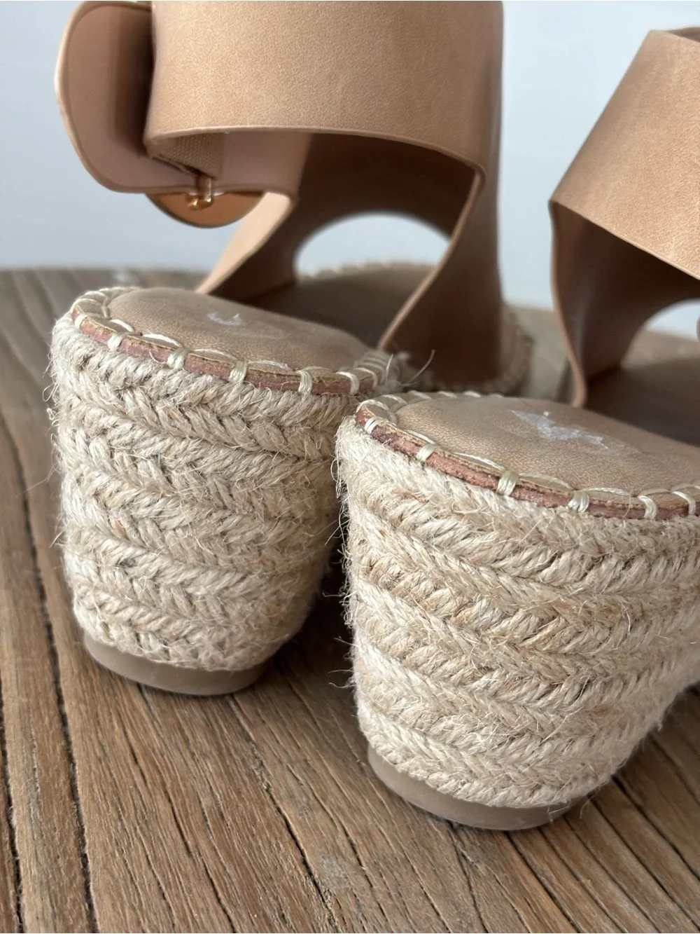 Catherine Malandrino Tan Platform Peep-Toe Espadrille Sandals Size 6.5